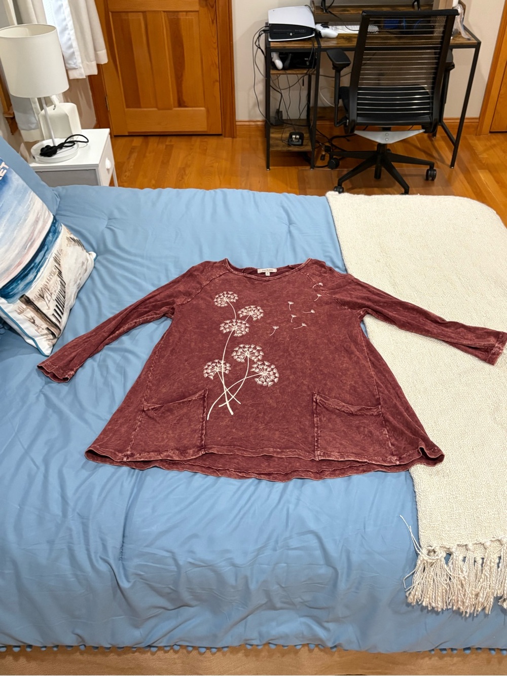 Women's Washed Burgundy Floral Pocket Tunic